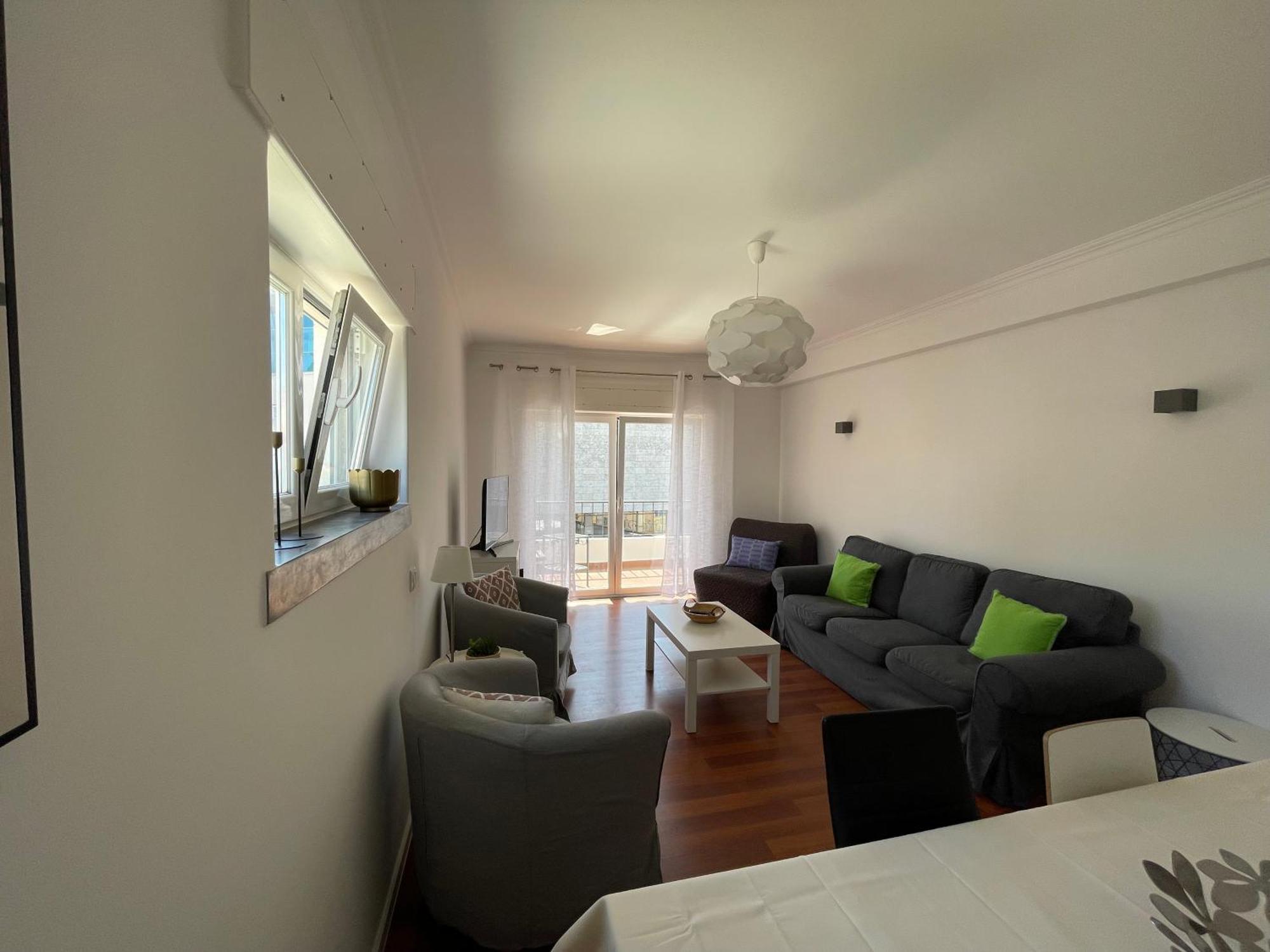 Costa Pinto 2 Left Apartment