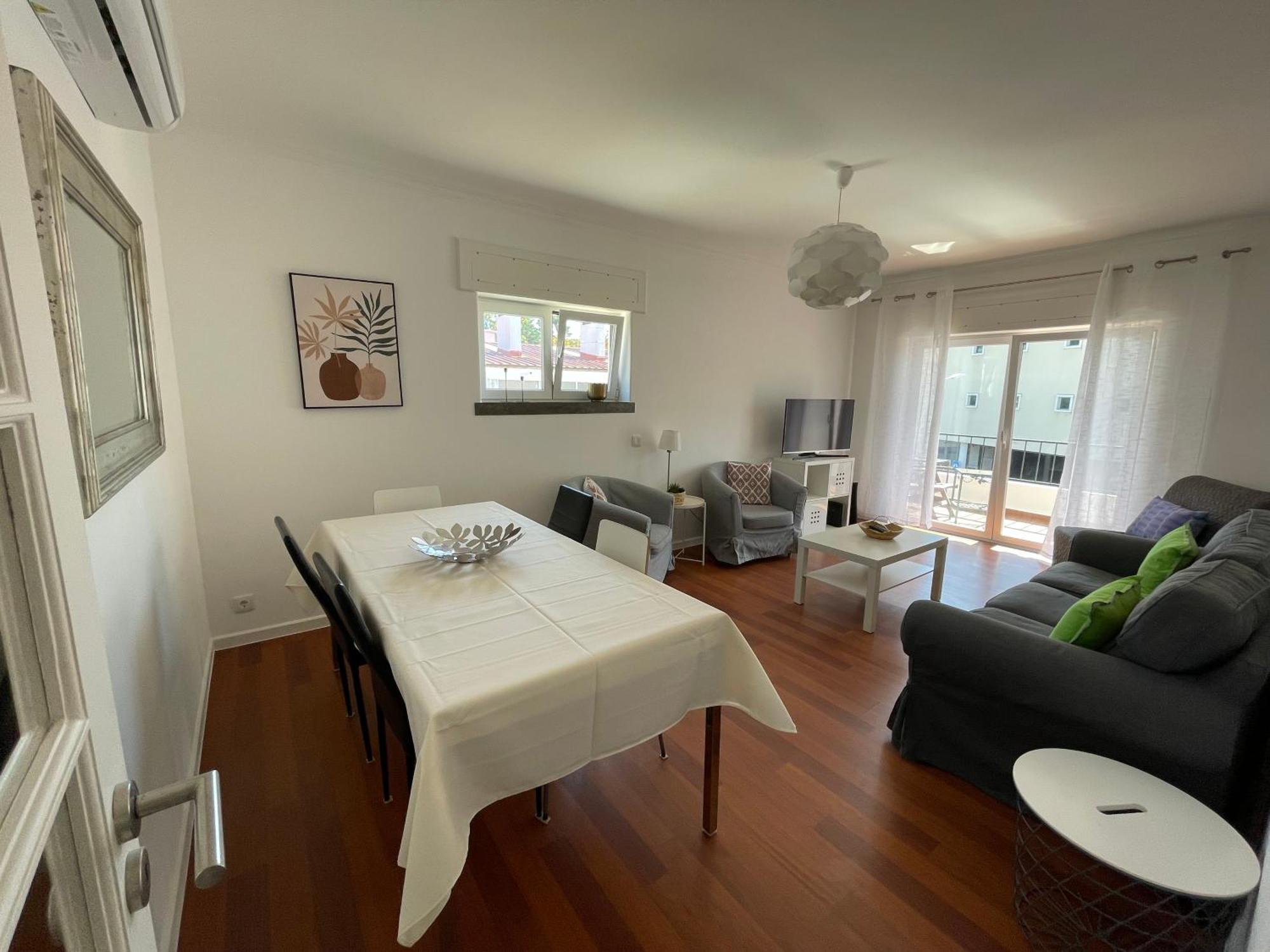 Apartment Costa Pinto 2 Left